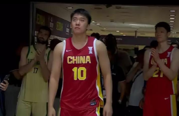 manbetx万博官网-山东高速签下“三分王”陈林坚，王俊杰表示25岁之前不会打CBA