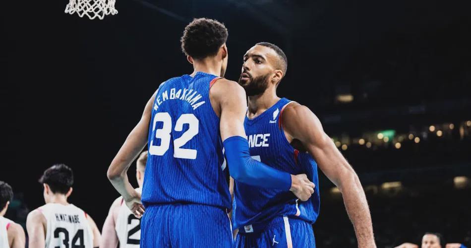 manbetx万博-再次进化！文班亚马增重10磅！5年3.26亿顶薪来了