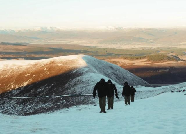 1706274459829044478.jpeg 万博体育-【专栏】王勤伯:球队团建,不仅是唱首歌