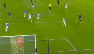 1672532573509005499.gif 厄德高传射连续3场最佳!高效枪手4球只需32%控球