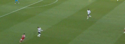 1661634720867097789.gif manbetx万博-【英超】厄德高扳平 中卫送礼+致胜球 阿森纳2比1胜