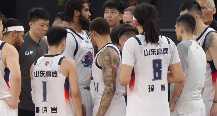 manbetx万博官网-1-0！上海击败山东，赛后听听卢伟怎么说，指出球队问题所在